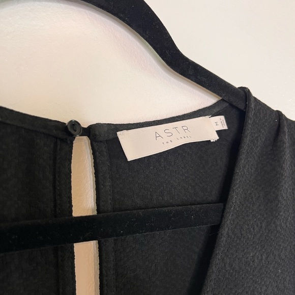 ASTR THE LABEL Tie Front wide Leg Jumpsuit - Picture 7 of 13